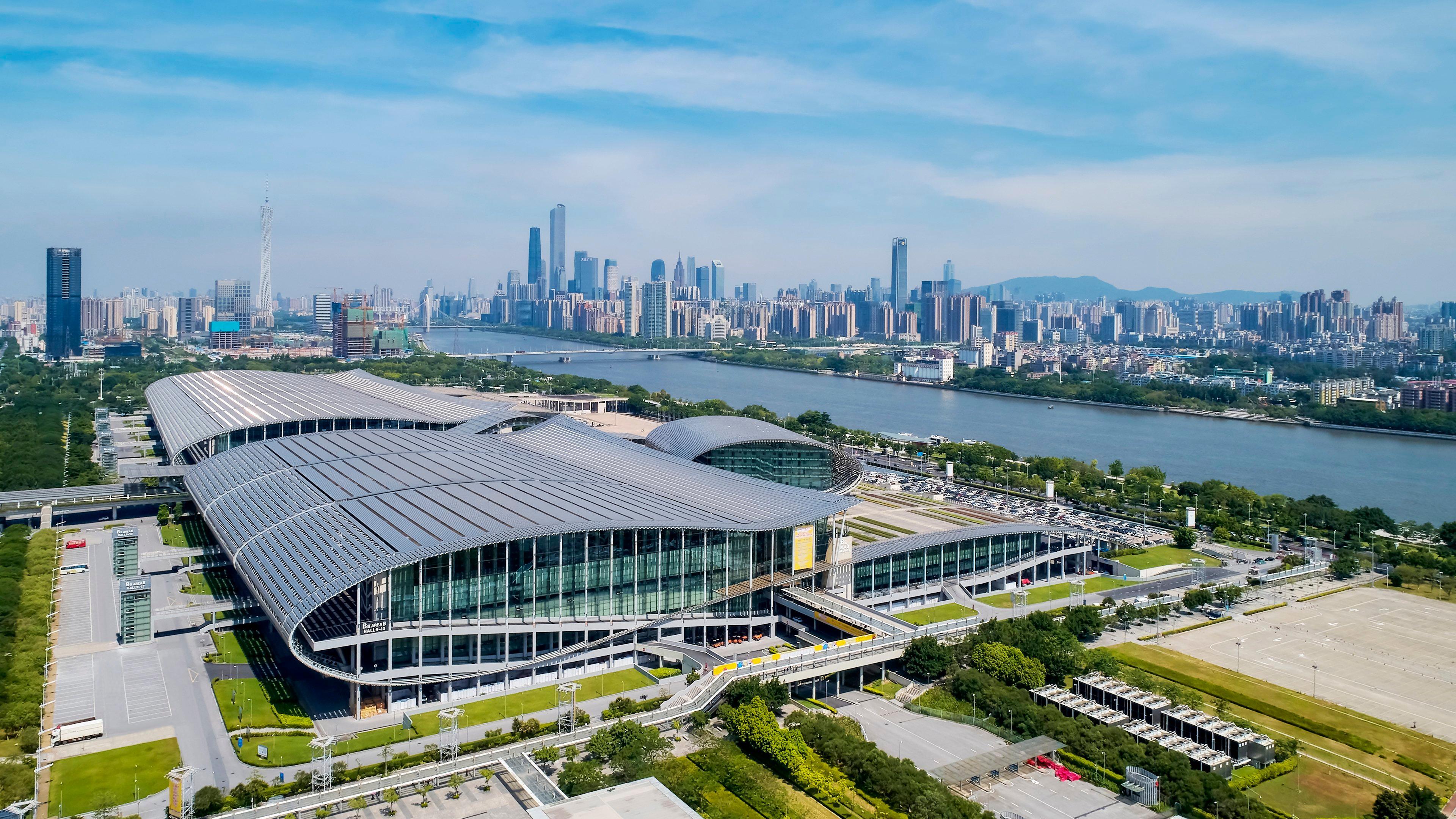 Intercontinental Guangzhou Exhibition Center, An Ihg Hotel - Free Canton Fair Shuttle Bus And Registration Counter Экстерьер фото